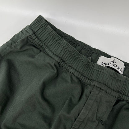 STONE ISLAND ストーンアイランド 8015L0312 カーキ ショートパンツ ボトムス