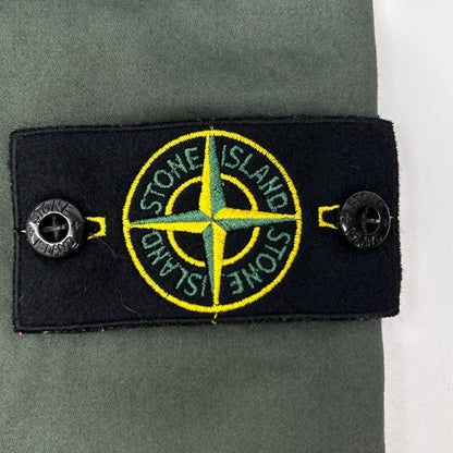 STONE ISLAND ストーンアイランド 8015L0312 カーキ ショートパンツ ボトムス