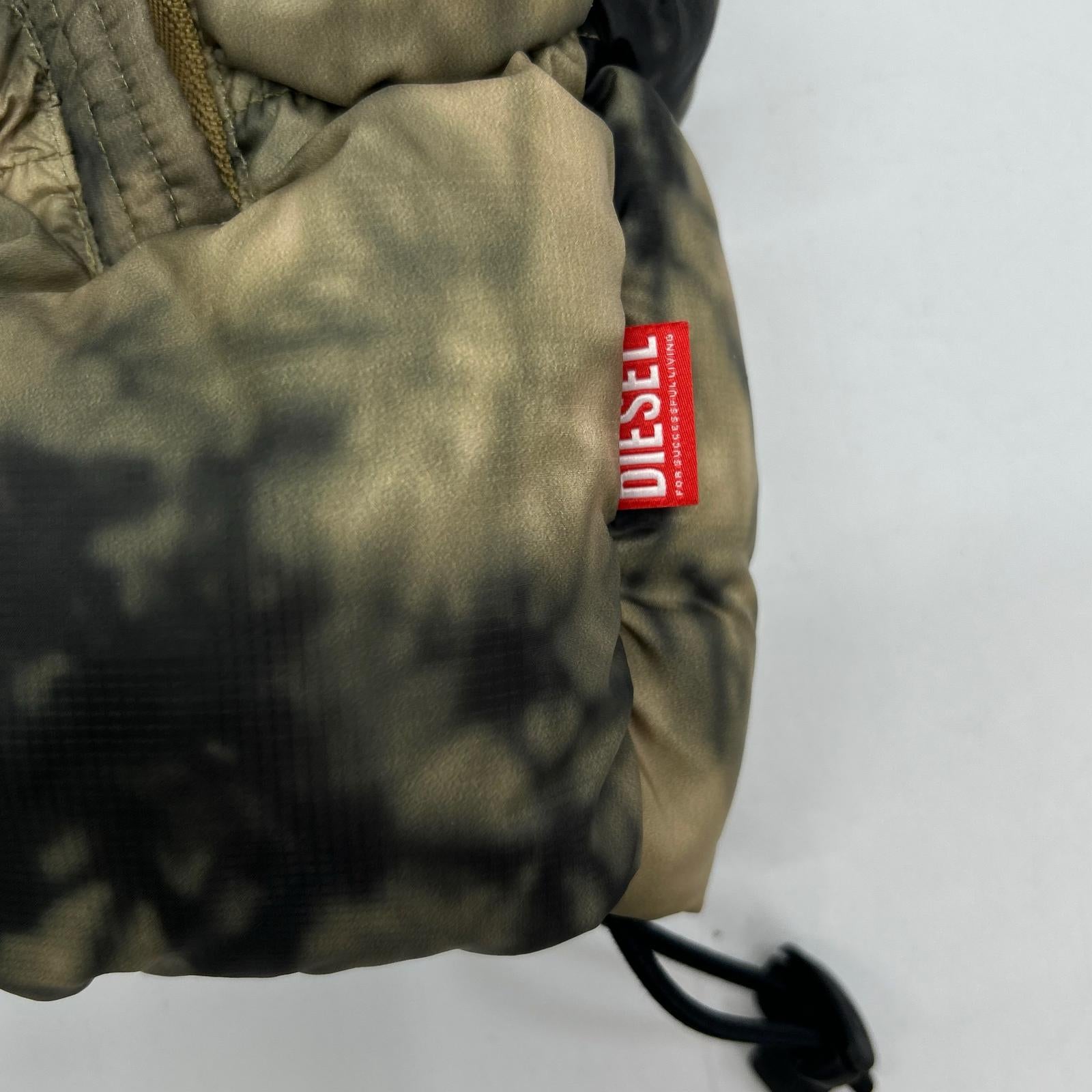 DIESEL ディーゼル A09520 W-RALLE-SL フーデッドパデッドベスト ベスト
