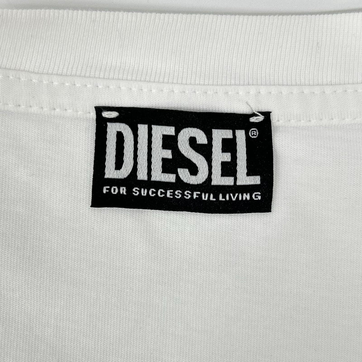 DIESEL ディーゼル A11370 ホワイトト T-JUST-LS-L5 長袖Tシャツ トップス