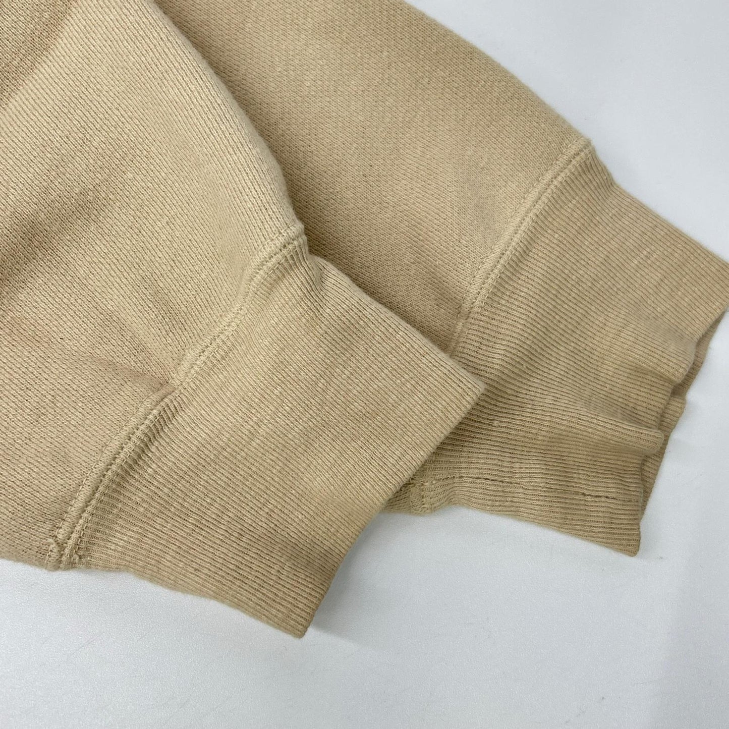 REMI RELIEF レミレリーフ ×SHISHIKUI ベージュ ショート丈 スウェットシャツ トップス