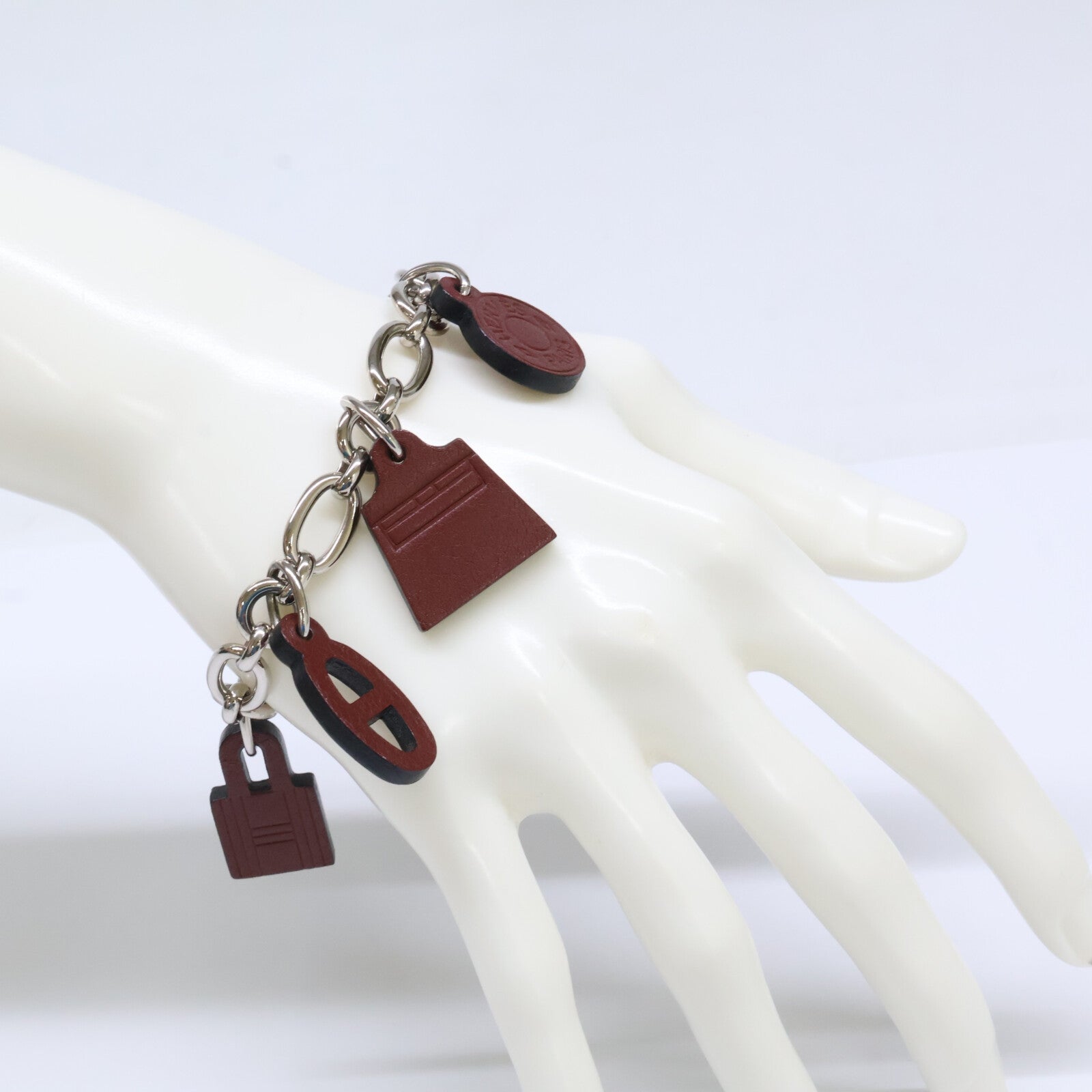 HERMES エルメス ヴォーバレニア アミュレット5 ブレスレット