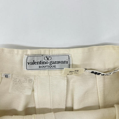 Valentino Garavani ヴァレンティノガラヴァーニ D-TK-634 アイボリー 2タックショーツ ボトムス