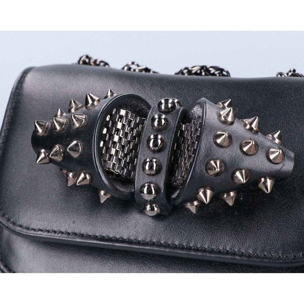 CHRISTIAN LOUBOUTIN クリスチャンルブタン 美品 スパイクスタッズ スウィート チャリティ ショルダーバッグ