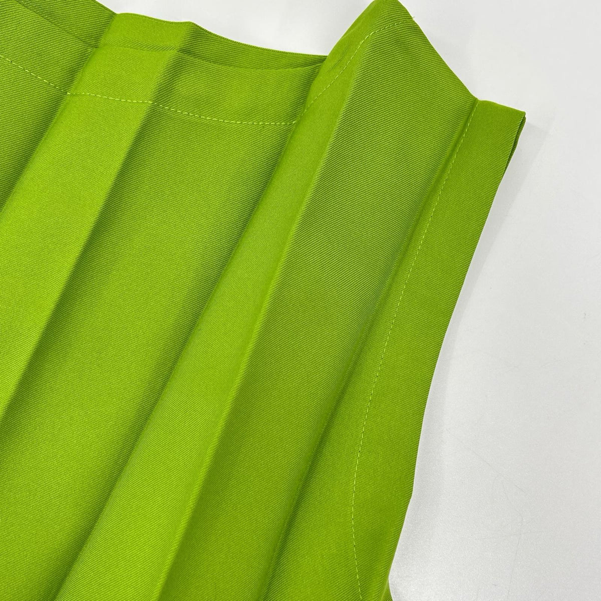 MeISSEYMIYAKE ミーイッセイミヤケ MI61FR931 リーフグリーン CROSS PLEATS トップス