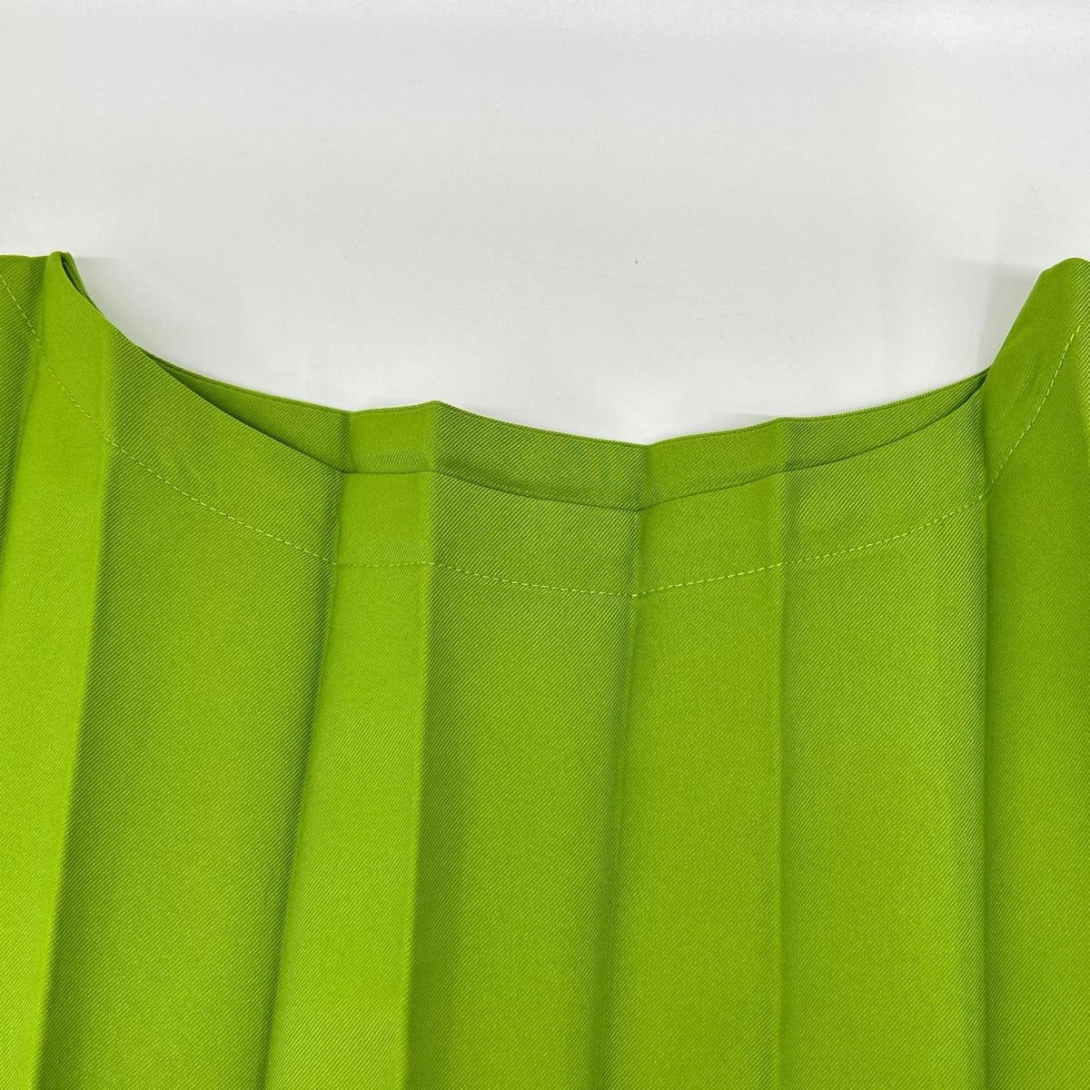 MeISSEYMIYAKE ミーイッセイミヤケ MI61FR931 リーフグリーン CROSS PLEATS トップス