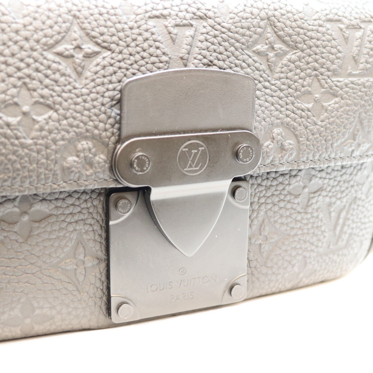 LOUIS VUITTON ルイヴィトン M58489 ブラック モノグラムトリヨン Sロックメッセンジャー ショルダーバッグ ショルダーバッグ