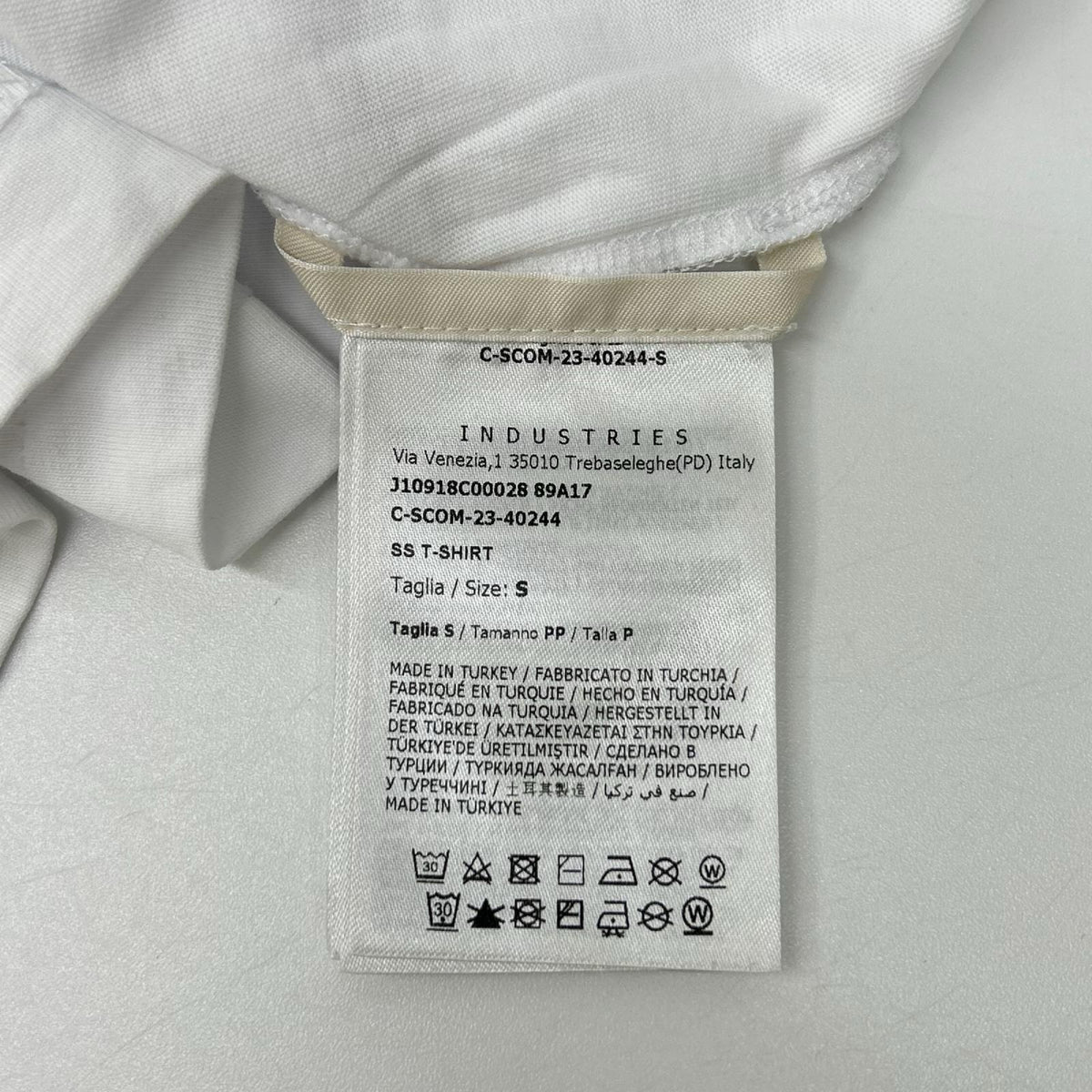 MONCLER モンクレール 23SS J10918C00028 ホワイト エンブレムロゴ クルーネックTシャツ トップス