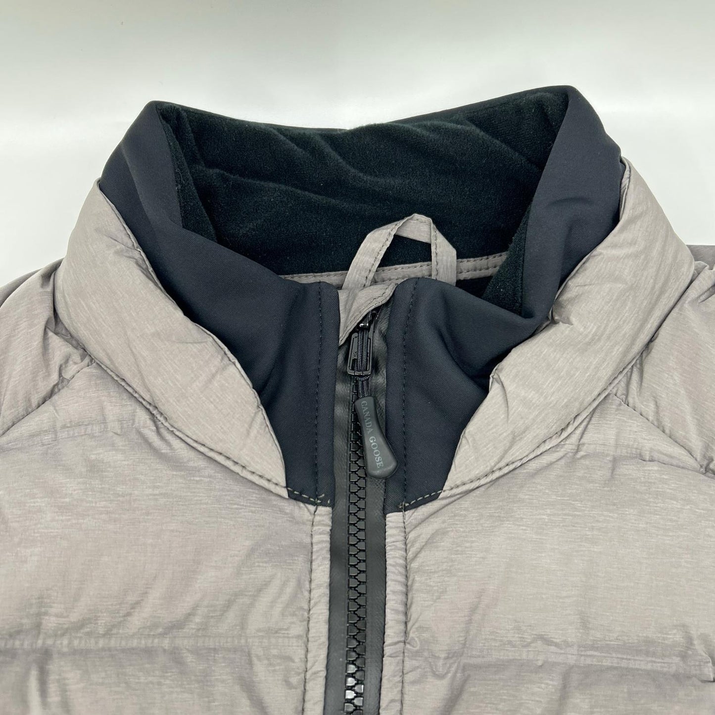 CANADA GOOSE カナダグース 2735MB グレー ハイブリッジ ボンバージャケット ジャケット