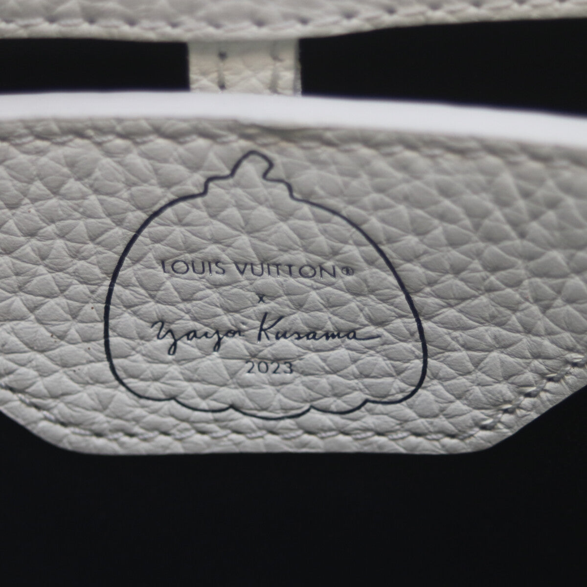 LOUIS VUITTON ルイヴィトン ×KY 草間彌生 M21705 トリヨン サイケデリックフラワー ノワール/ブロン カプシーヌ ハンドバッグ