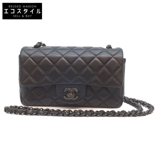 CHANEL A69900 Lambskin So Black Mini Matelasse 20 Shoulder Bag