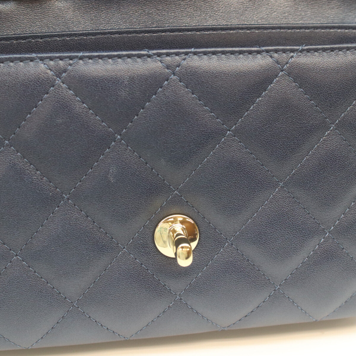 CHANEL AS5048 Navy Lambskin GHW Matelasse 20 Single Flap Bag Shoulder Bag