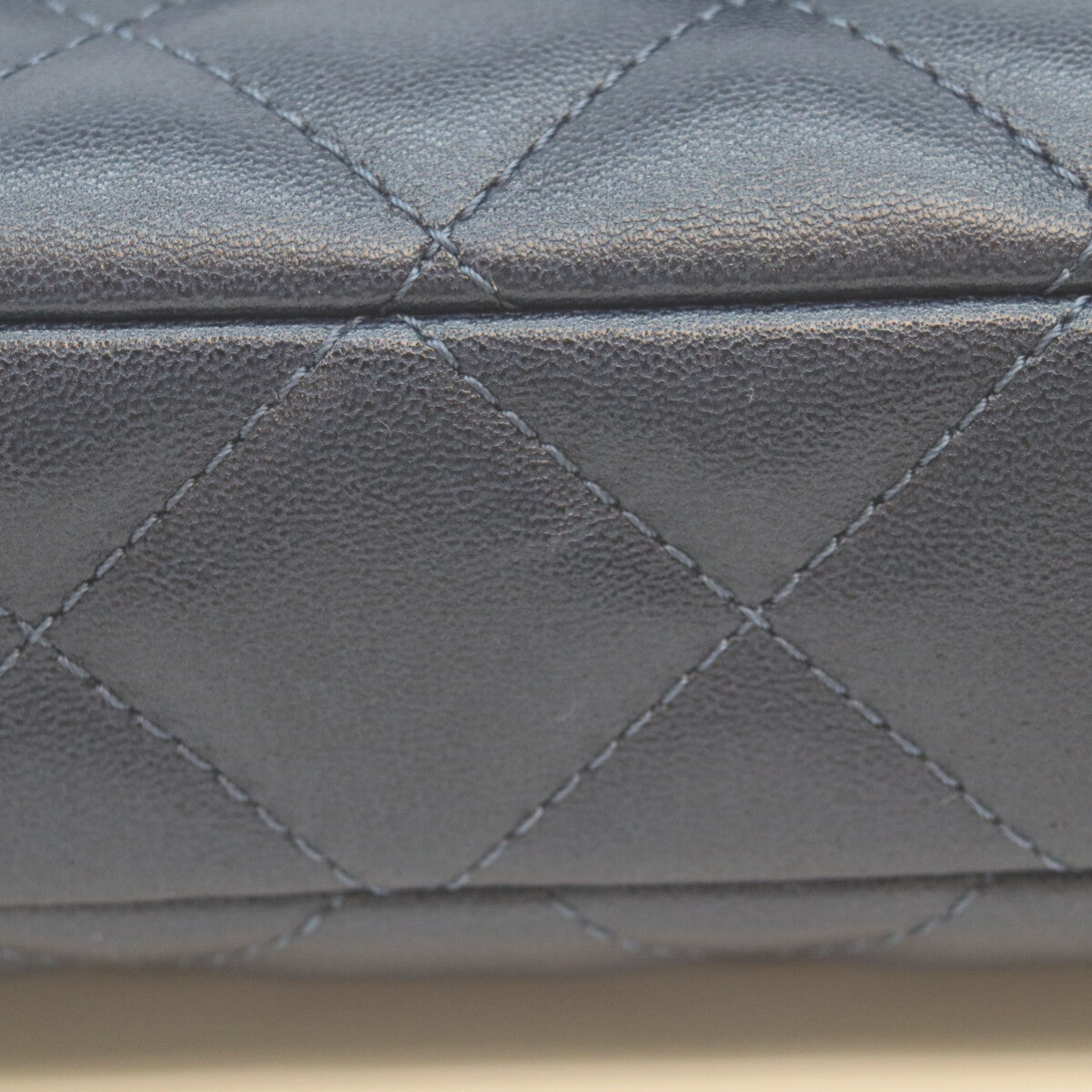 CHANEL AS5048 Navy Lambskin GHW Matelasse 20 Single Flap Bag Shoulder Bag