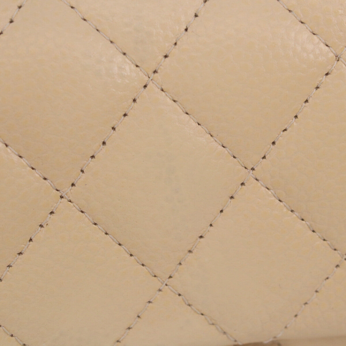 CHANEL シャネル 19番 A69900 ベージュ キャビア シルバー金具 ミニマトラッセ20 ショルダーバッグ