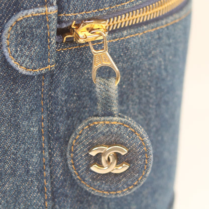 CHANEL 香奈儿 4号 A01998 靛蓝色 牛仔布 竖款化妆包 手提包