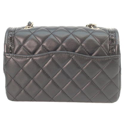 CHANEL CHANEL AS4288 Matelassé 20 Black lambskin×patent leather gold hardware single-flap bag shoulder bag