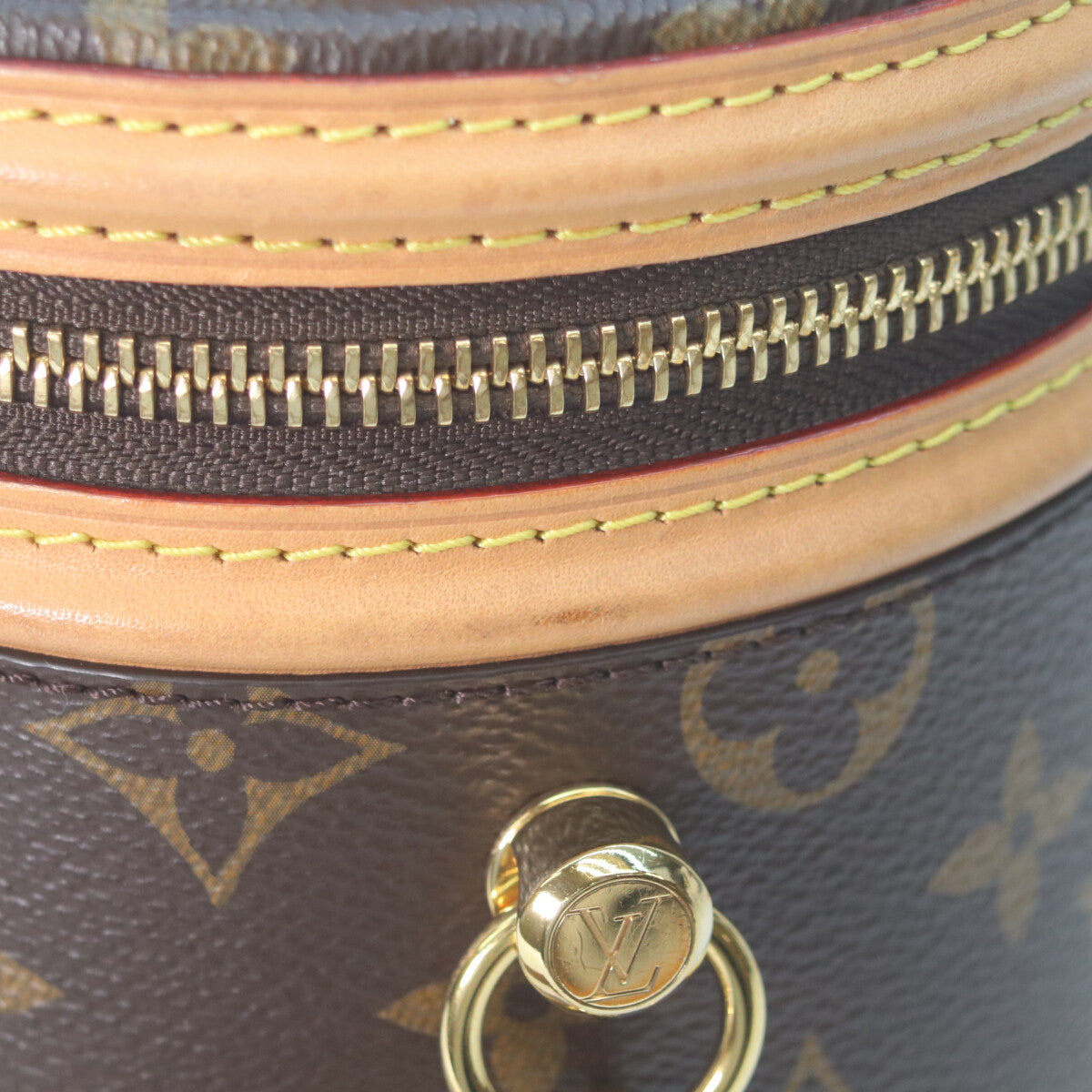 LOUIS VUITTON ルイヴィトン M82952 モノグラム ナノカンヌ ショルダーバッグ