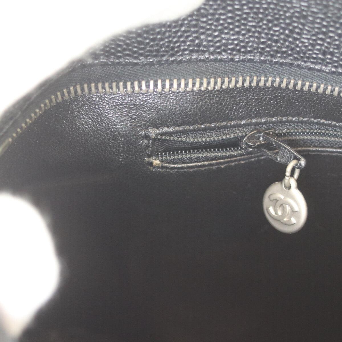 CHANEL シャネル 6番 A01804 黒 キャビア シルバー金具 復刻トート トートバッグ