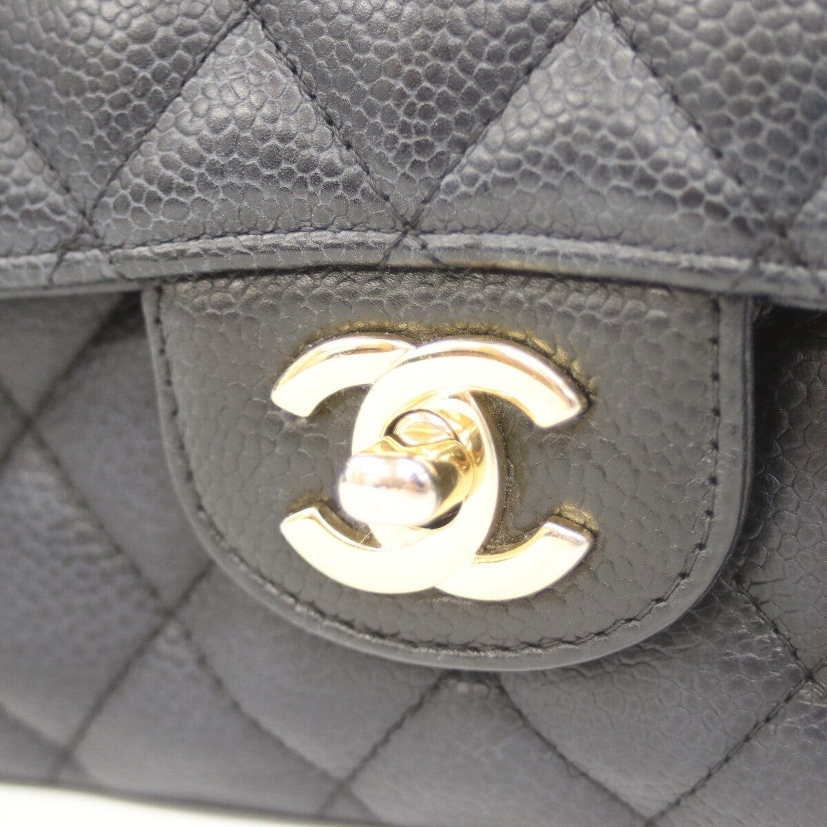 CHANEL 香奈儿 27号 A01112 黑色 鱼子酱金扣 Matelasse 25 单肩包
