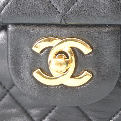 CHANEL シャネル 1番 A01112 黒 ラム ゴールド金具 マトラッセ25 ショルダーバッグ