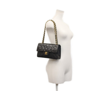 CHANEL シャネル 5番 A01113 黒ラム ゴールド金具 Wフラップ マトラッセ23 ショルダーバッグ