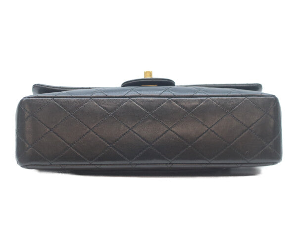 CHANEL シャネル 1番 A01112 黒ラム ゴールド金具 Wフラップ マトラッセ25 ショルダーバッグ