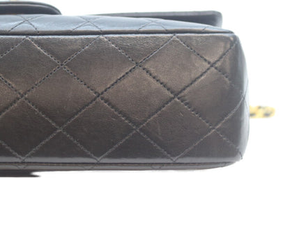 CHANEL シャネル 1番 A01112 黒ラム ゴールド金具 Wフラップ マトラッセ25 ショルダーバッグ