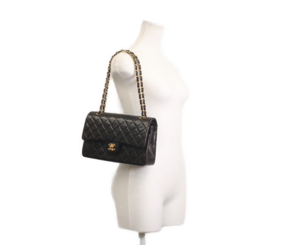 CHANEL シャネル 5番 A01112 黒ラム ゴールド金具 Wフラップ マトラッセ25 ショルダーバッグ