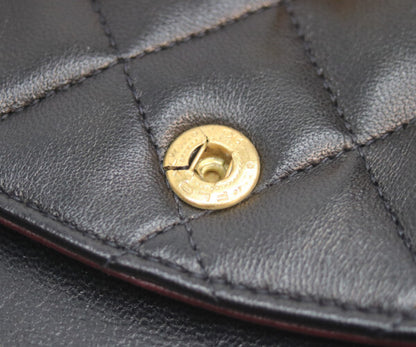 CHANEL シャネル 5番 A01112 黒ラム ゴールド金具 Wフラップ マトラッセ25 ショルダーバッグ