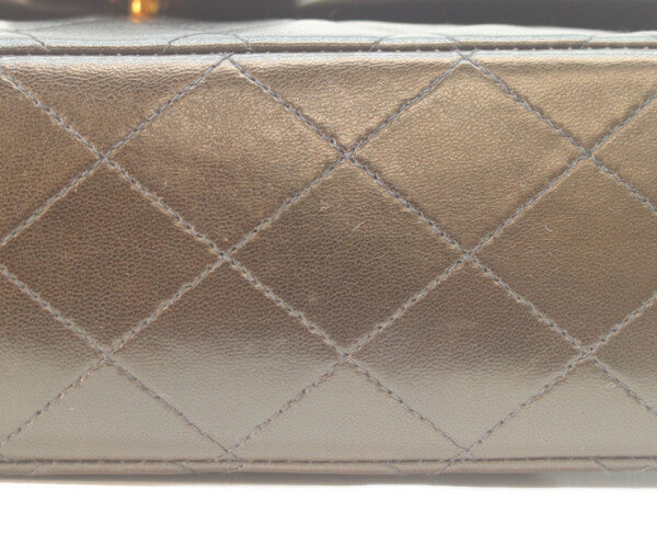 CHANEL シャネル 5番 A01112 黒ラム ゴールド金具 Wフラップ マトラッセ25 ショルダーバッグ