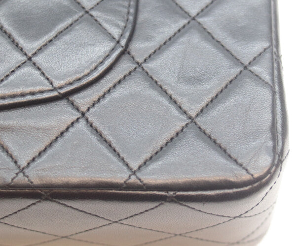 CHANEL シャネル 1番 A01112 黒ラム ゴールド金具 Wフラップ マトラッセ25 ショルダーバッグ