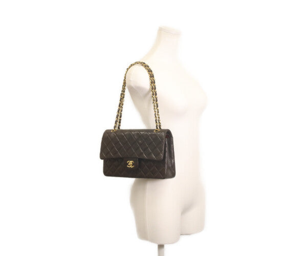 CHANEL シャネル 2番 A01112 黒ラム ゴールド金具 Wフラップ マトラッセ25 ショルダーバッグ