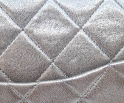 CHANEL シャネル 2番 A01112 黒ラム ゴールド金具 Wフラップ マトラッセ25 ショルダーバッグ