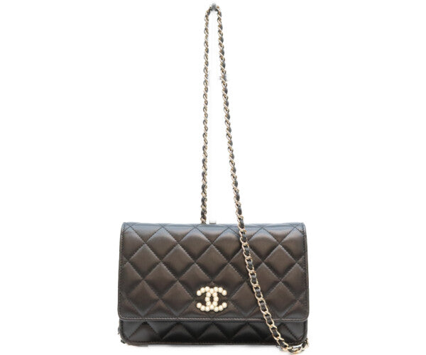 CHANEL シャネル A33814 ラム 黒 ゴールド金具 ココパール マトラッセ チェーンウォレット 財布 ショルダーバッグ