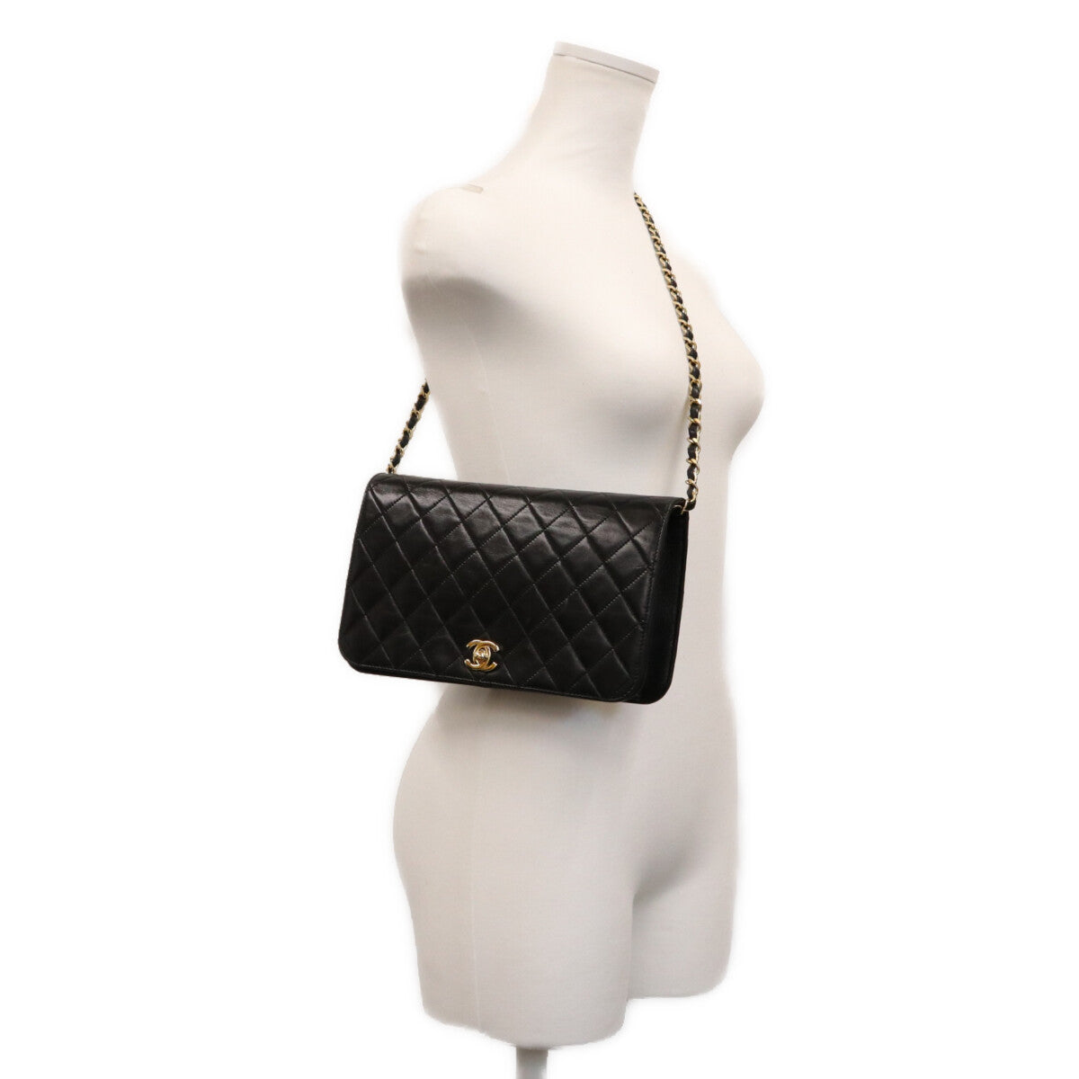 CHANEL シャネル 9番 黒 ラム ゴールド金具 フルフラップ ターンロック マトラッセ23 ショルダーバッグ