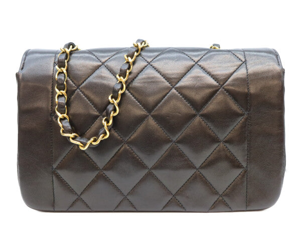 CHANEL シャネル 2番台 A01164 黒 マトラッセ ラムスキン ゴールド金具 ダイアナ22 ショルダーバッグ