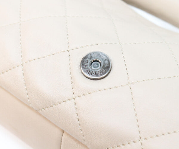 CHANEL シャネル 16番台 黒×ベージュ バイカラー カーフ イーストウエスト マトラッセ シルバー金具 チェーンショルダーバッグ ショルダーバッグ