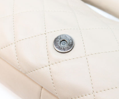CHANEL シャネル 16番台 黒×ベージュ バイカラー カーフ イーストウエスト マトラッセ シルバー金具 チェーンショルダーバッグ ショルダーバッグ