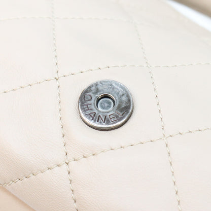 Chanel Series 16 Black × Beige Two-Tone Calfskin East-West Matelassé Silver Hardware Chain Shoulder Bag Shoulder Bag