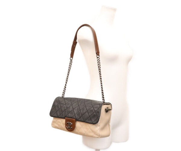 CHANEL シャネル 16番台 黒×ベージュ バイカラー カーフ イーストウエスト マトラッセ シルバー金具 チェーンショルダーバッグ ショルダーバッグ