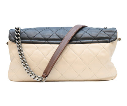 CHANEL シャネル 16番台 黒×ベージュ バイカラー カーフ イーストウエスト マトラッセ シルバー金具 チェーンショルダーバッグ ショルダーバッグ