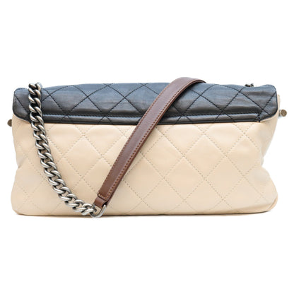 Chanel Series 16 Black × Beige Two-Tone Calfskin East-West Matelassé Silver Hardware Chain Shoulder Bag Shoulder Bag