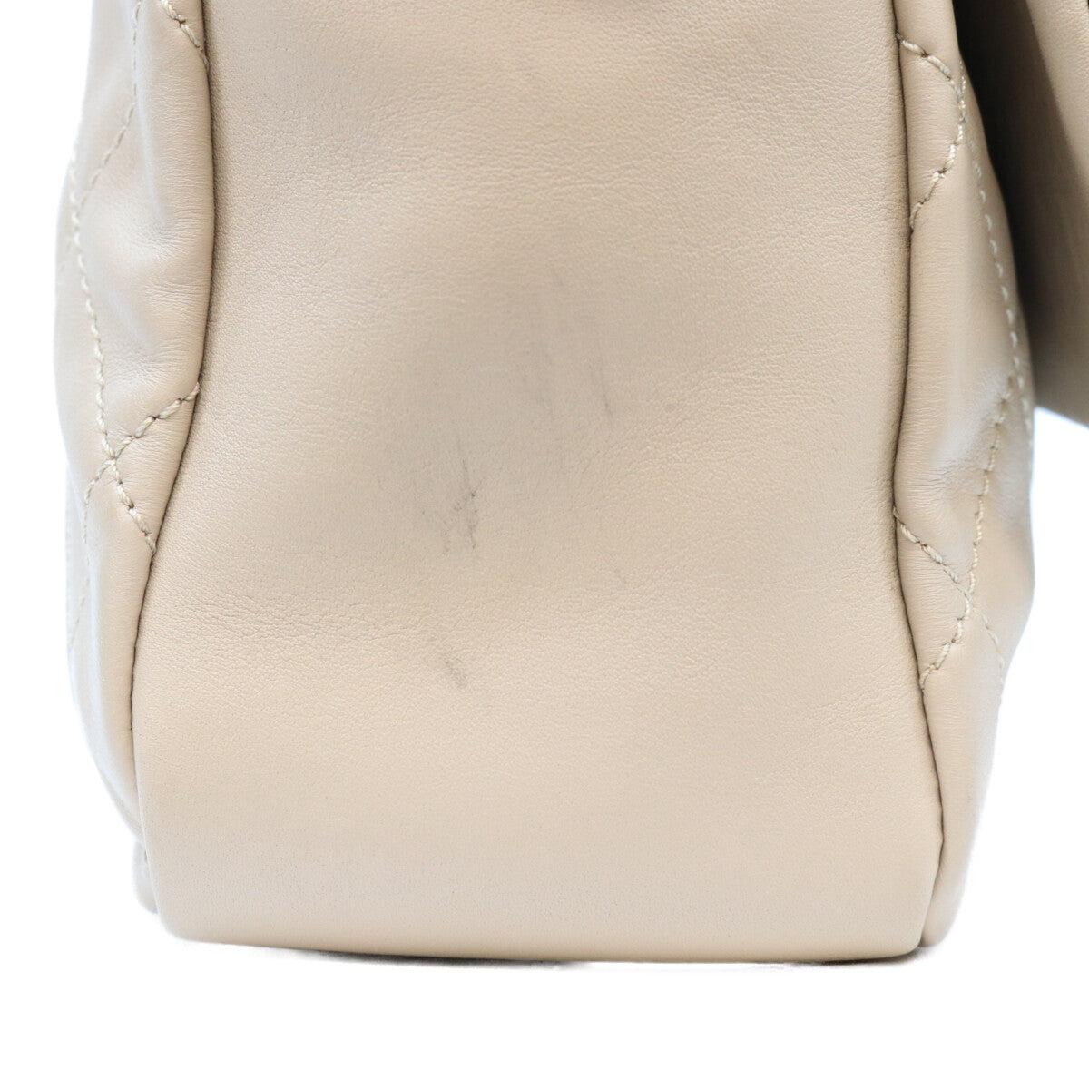 Chanel Series 16 Black × Beige Two-Tone Calfskin East-West Matelassé Silver Hardware Chain Shoulder Bag Shoulder Bag