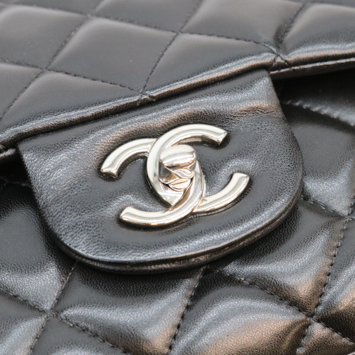 CHANEL シャネル 16番 A58600 黒 ラム シルバー金具 ダブルフラップ デカマトラッセ30 バッグ ショルダーバッグ