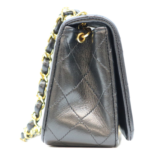 CHANEL シャネル 1番 A03571 黒 ゴールド金具 ターンロック フルフラップ ミニマトラッセ19 ショルダーバッグ