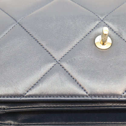 CHANEL シャネル 28番 A69923 黒 ラムスキン ゴールド金具 トレンディCC 2WAY バッグ ショルダーバッグ