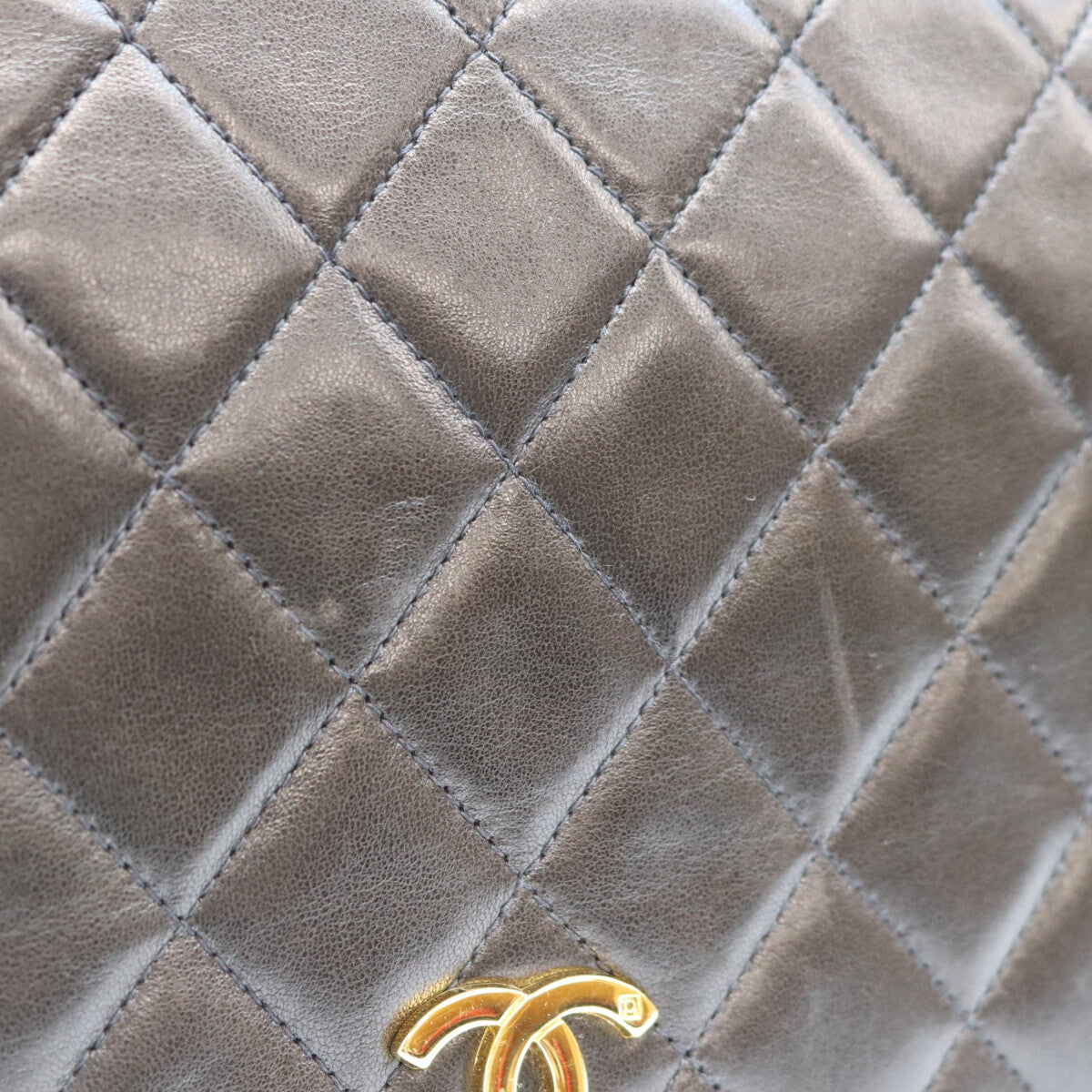 CHANEL シャネル 5番 A03568 黒 ラム フルフラップ G金具 プッシュロック マトラッセ23 バッグ ショルダーバッグ