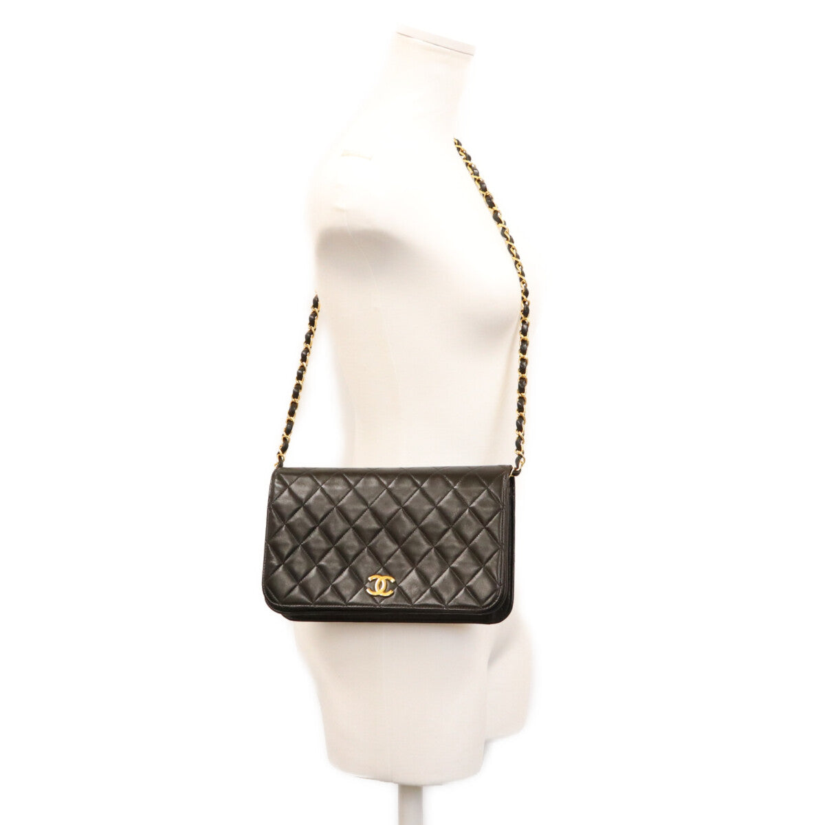 CHANEL シャネル No. 5 A03568 black lambskin full-flap gold-fittings push-lock Matelassé 23 bag shoulder bag