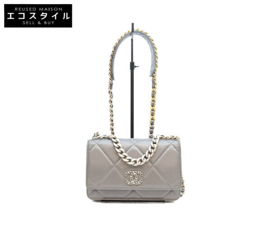 CHANEL シャネル AP0957 グレー ラム シャネル19 チェーンウォレット 財布 ショルダーバッグ