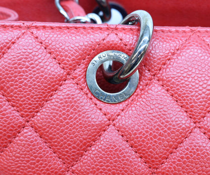 CHANEL シャネル 18番 A50995 赤 キャビア シルバー金具 GST トートバッグ トートバッグ